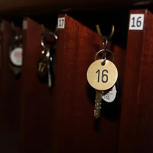 https://altenwerder-hof.hamburg-hotels-de.com